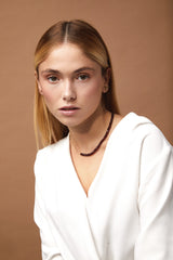 COLLAR BRIANDA GRANATE