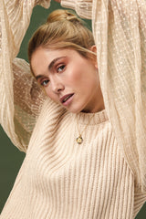 Collar medalla virgen niña bordeada de piedras naturales