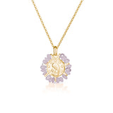 Collar medalla virgen niña bordeada de piedras naturales